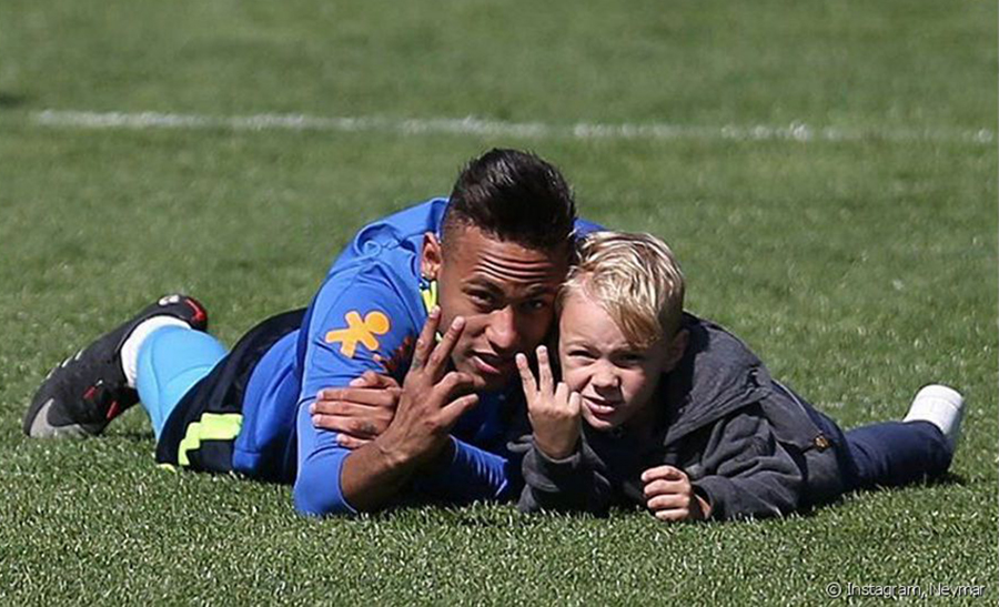Neymar e filho David Lucca